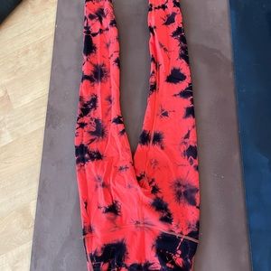 Lululemon size 4 wunder train high waisted